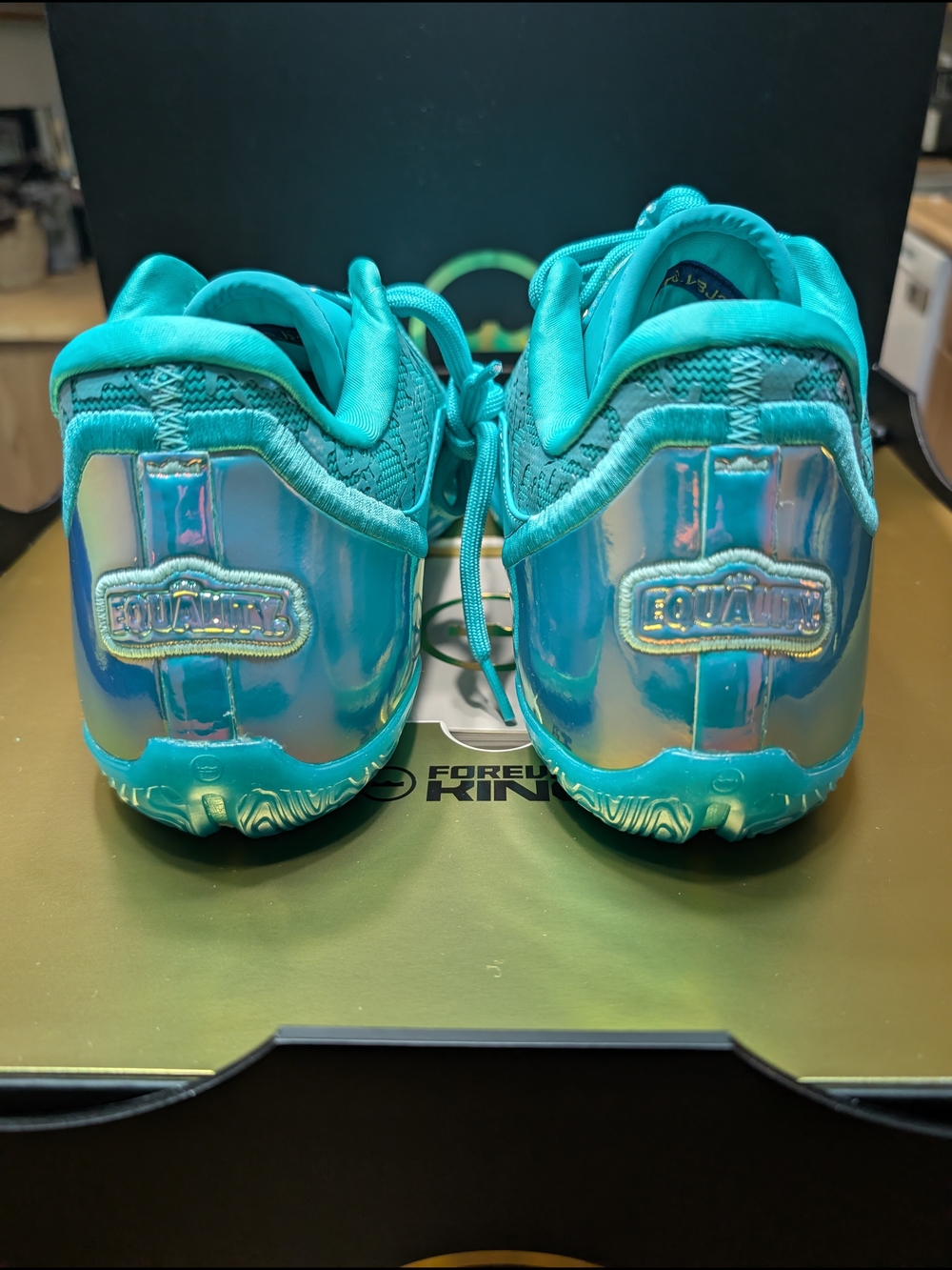 Nike LeBron 23 "Honor the King" - Discontinued - Picture 3 of 6